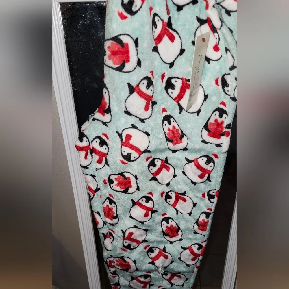 Penguin‎ Print Pajama Pants
